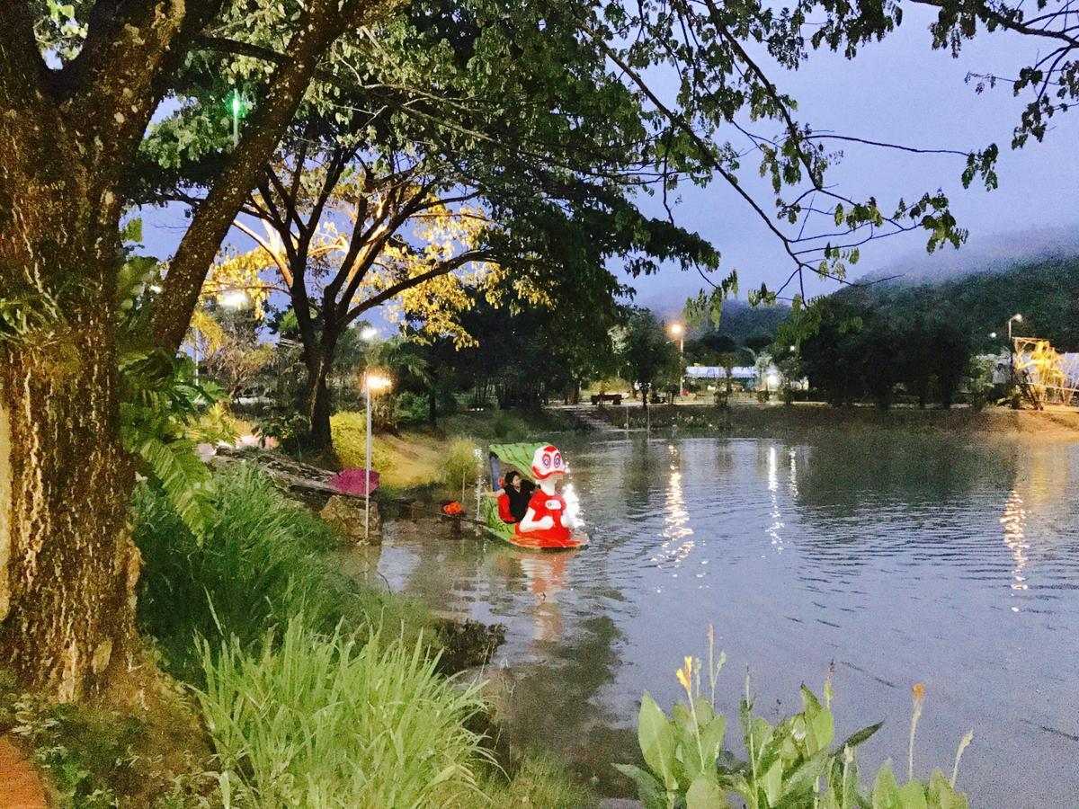 Alongkorn Farm And Resort كانغ كاتشان المظهر الخارجي الصورة